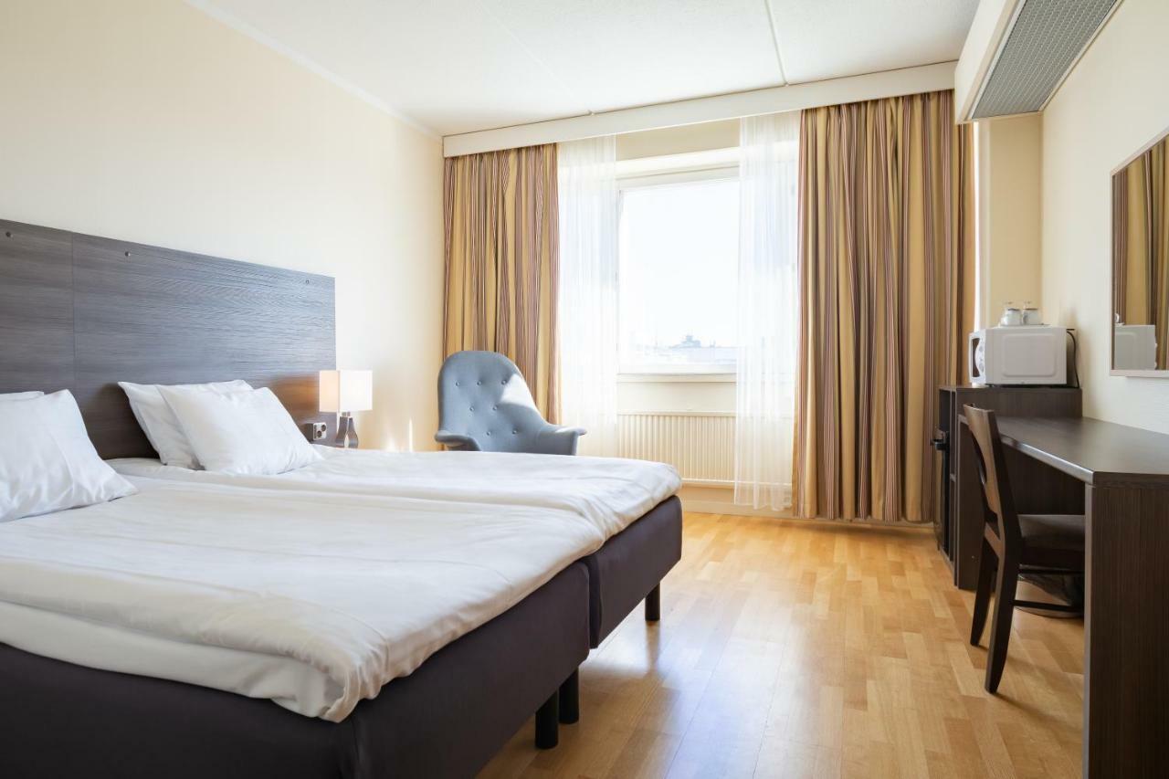 Torget Aparthotel Pori Buitenkant foto